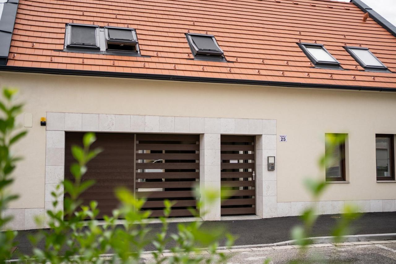 Cesar Apartman Sopron Extérieur photo