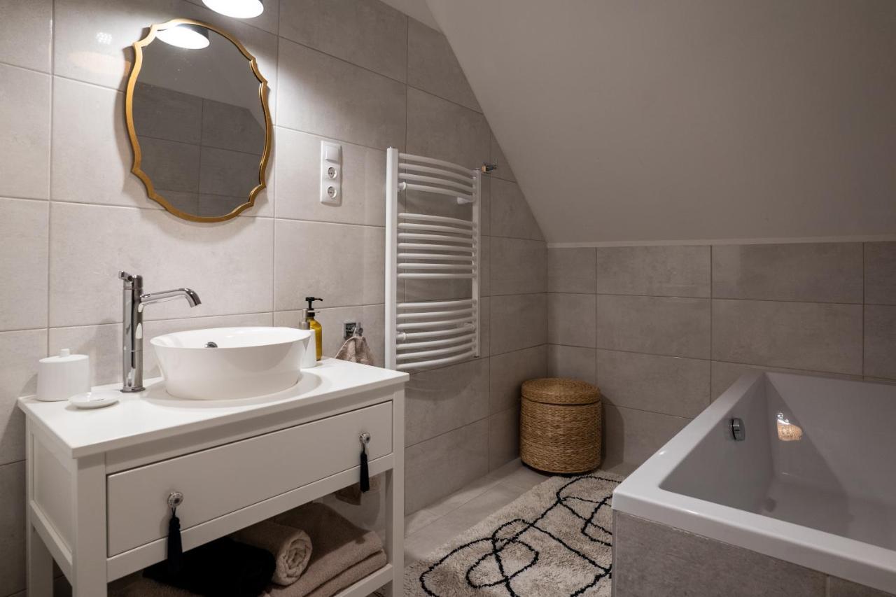 Cesar Apartman Sopron Extérieur photo